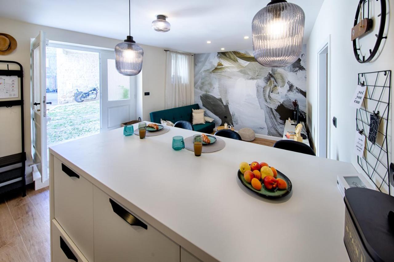 Apartment Kirinkin Вис Экстерьер фото